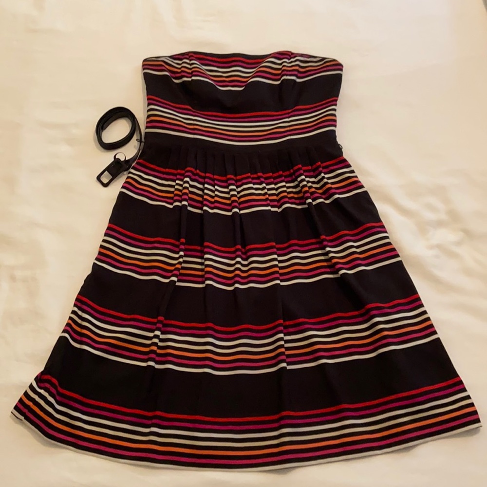 WHBM strapless multi colored sundress. Hidden pockets with generous side zipper.